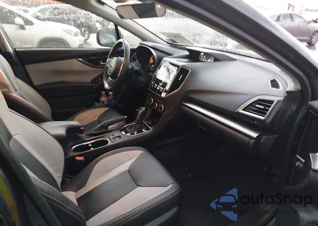 JF2GTAMC5JH306843: 43988646