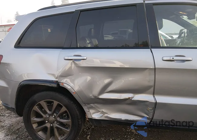 1C4RJFBG6GC384666: 43989719