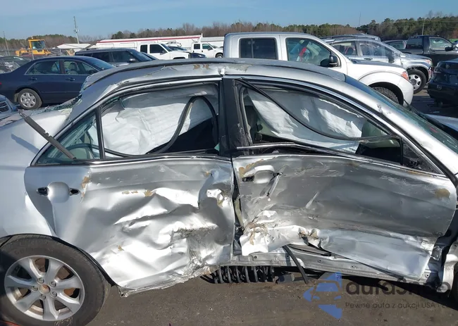 4T1BF3EK3BU731953: 43989812