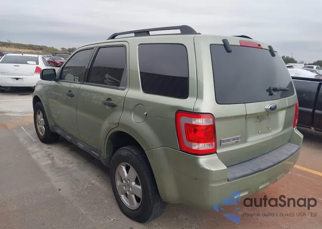 1FMCU03Z88KC64929: 43989901