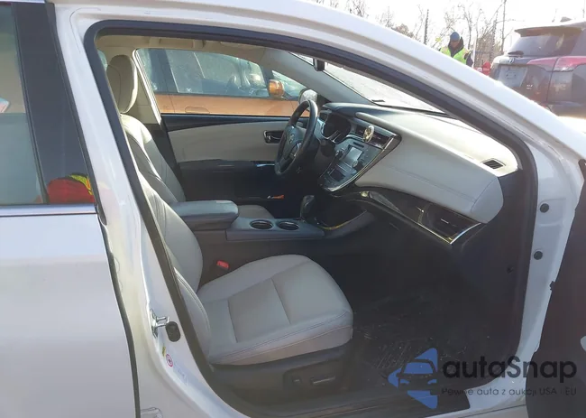 4T1BD1EB4EU019692: 43989902