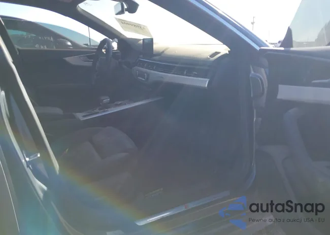 WAUDNCF51KA015270: 43989904