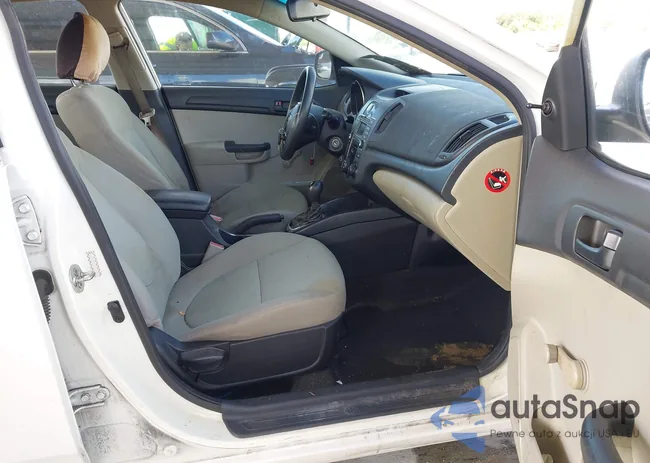 KNAFT4A22C5557912: 43989916