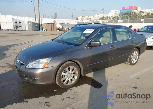 1HGCM66536A075853: 43989917