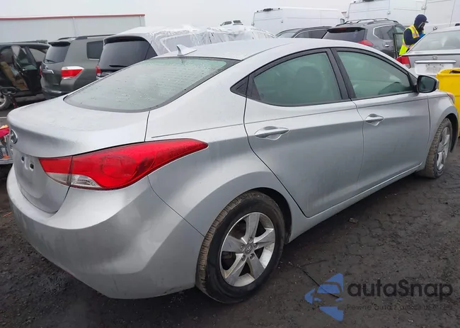 5NPDH4AE3DH343034: 43989986