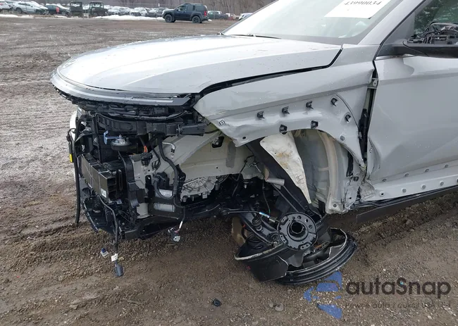 KM8HECA35TU383506: 43990034