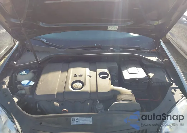 3VWJX7AJ2AM015269: 43990075