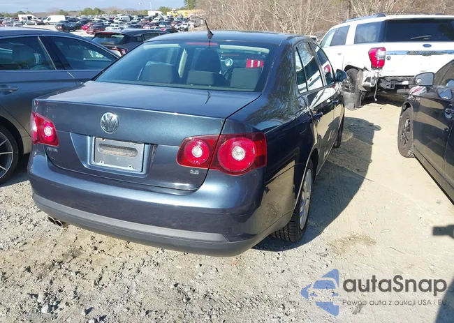 3VWJX7AJ2AM015269: 43990075