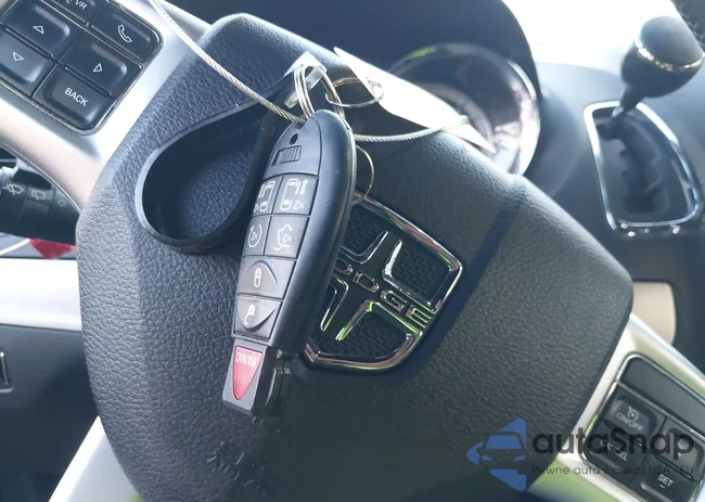 2C4RDGEG3KR556841: 43990079