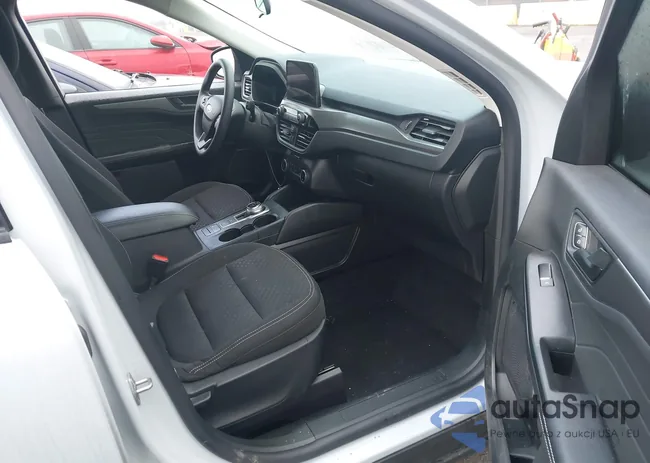 1FMCU0GN2SUA02486: 43990081