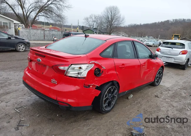 1FADP3F22DL300463: 43990182