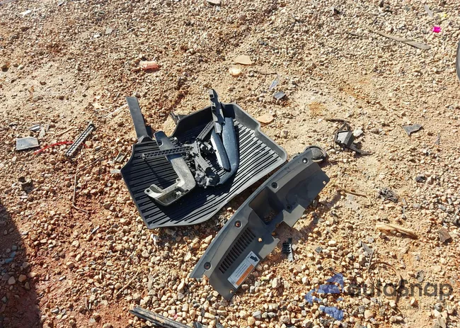 7FARW5H3XHE012952: 43990195