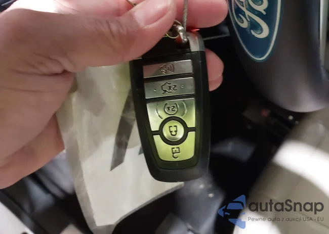 3FA6P0K92HR146483: 43990217