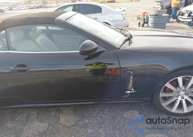 SAJDA44B675B01305: 43990276