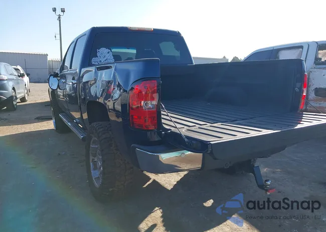 3GCPKSE70CG273918: 43989298