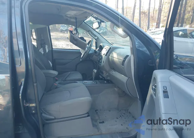 1N6AD0FV7GN710034: 43989403