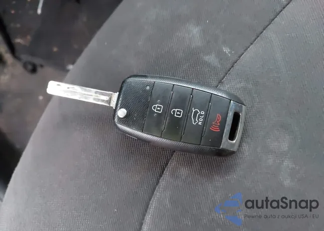 KNDJN2A20F7168853: 43989413