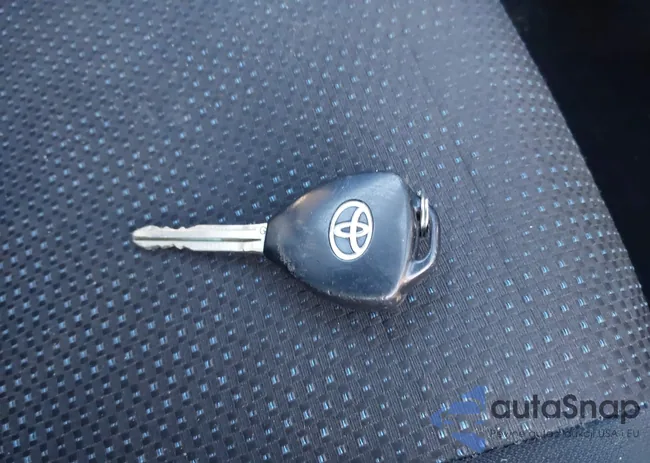 2T1BU4EE8AC478988: 43989429