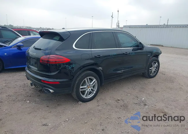 WP1AF2A28GKA45005: 43989442