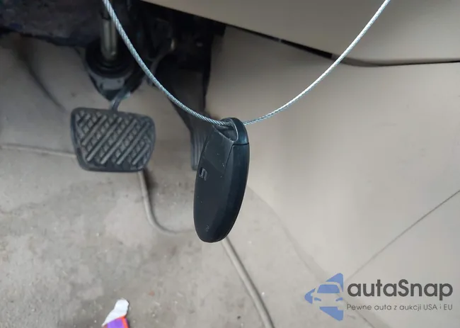 1N4AL3AP2DC915595: 43989473