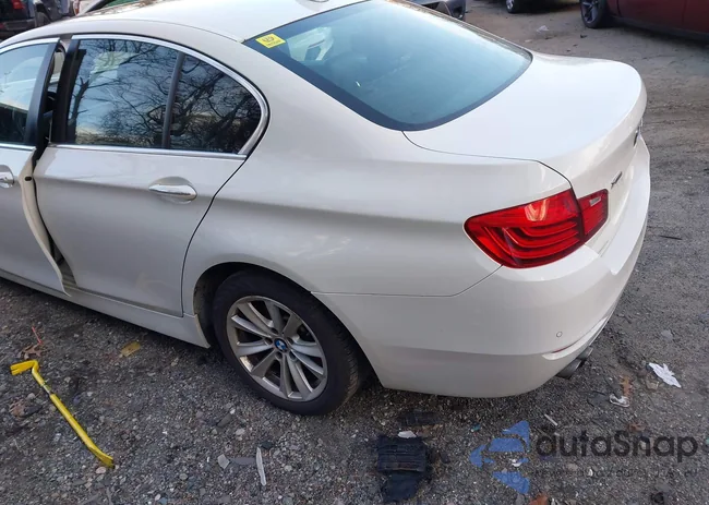 WBA5A7C55GG145228: 43989525