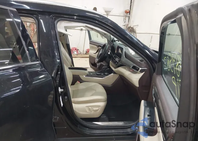 5TDEBRCH4MS051557: 43989587