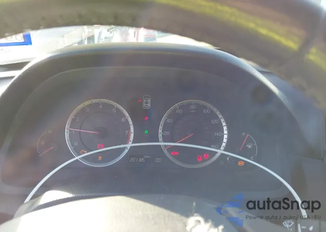 1HGCP2F60CA189930: 43989613