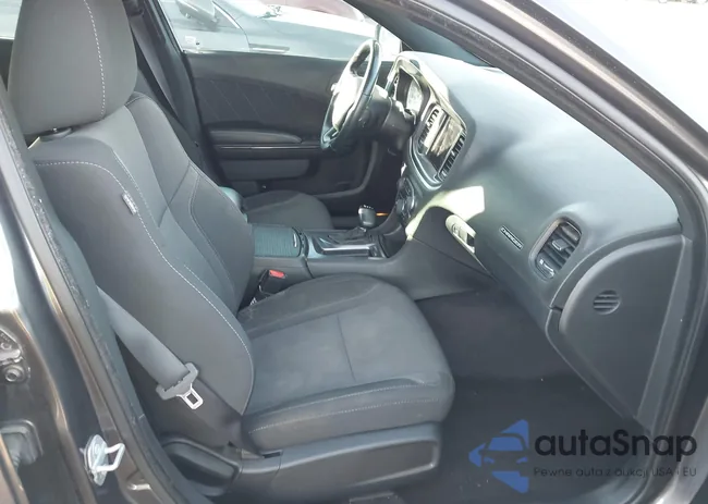 2C3CDXHGXJH152154: 43989666