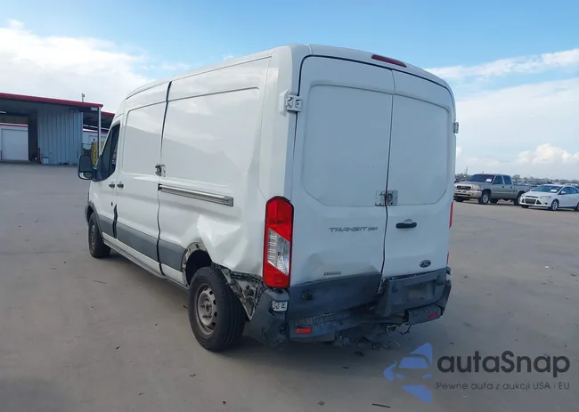 1FTYR2DG9HKA30979: 43990764