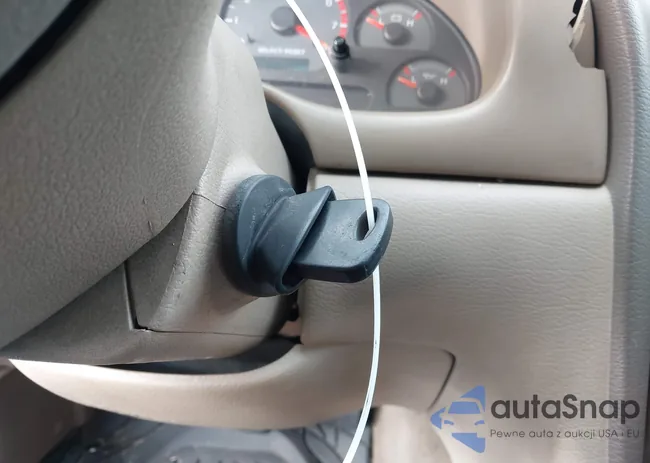 1FAFP42X6YF311602: 43990798