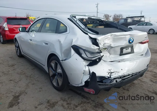 WBY73AW00RFT14971: 43990844