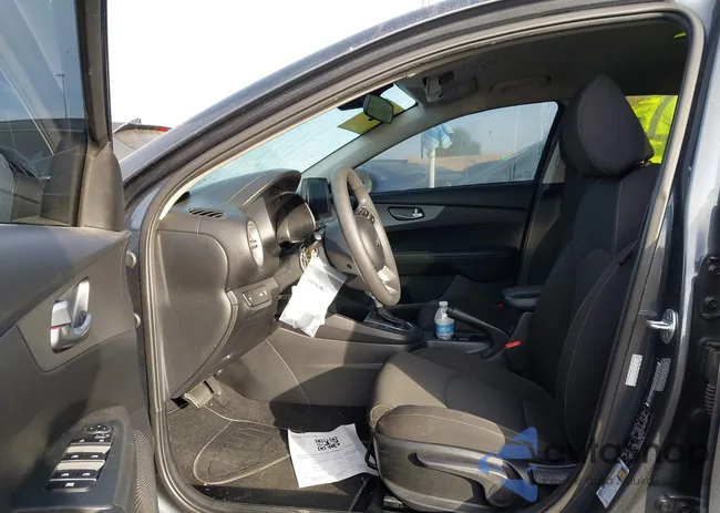 3KPF24AD5LE256336: 43990857