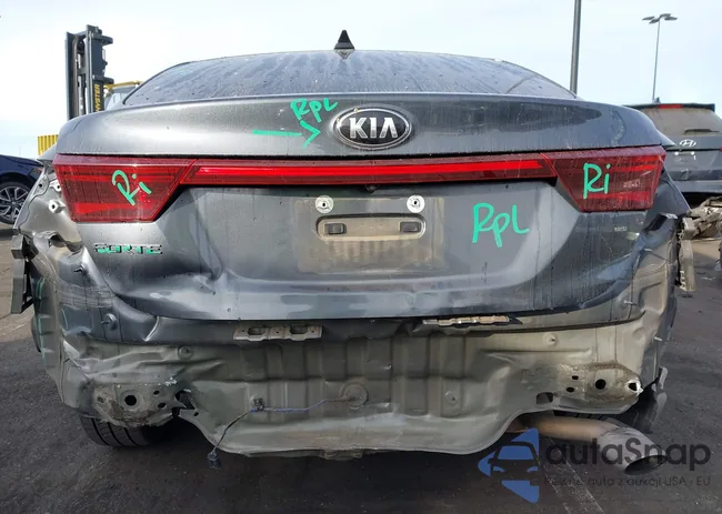 3KPF24AD5LE256336: 43990857