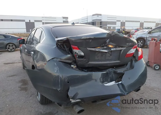 JN1BY1AP4DM511425: 43990902