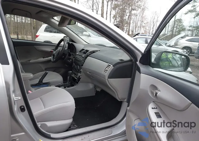 JTDBU4EE9B9136179: 43990922