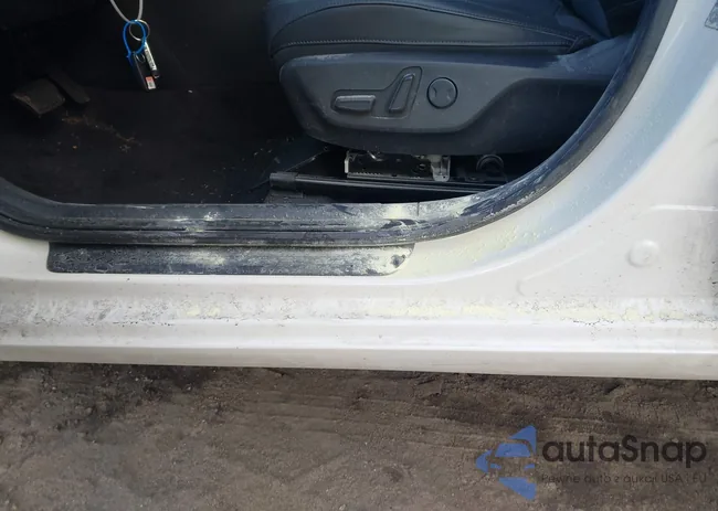 KNDCS3LF4R5183170: 43990928