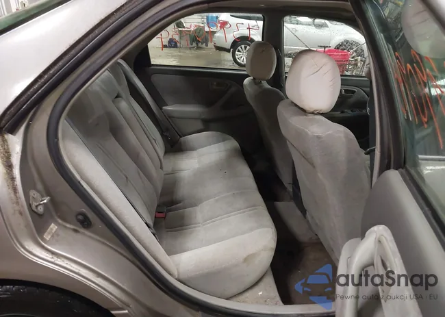 4T1BG22K1WU372653: 43990943