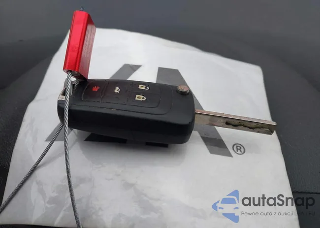 1G1PF5SC4C7116078: 43990973