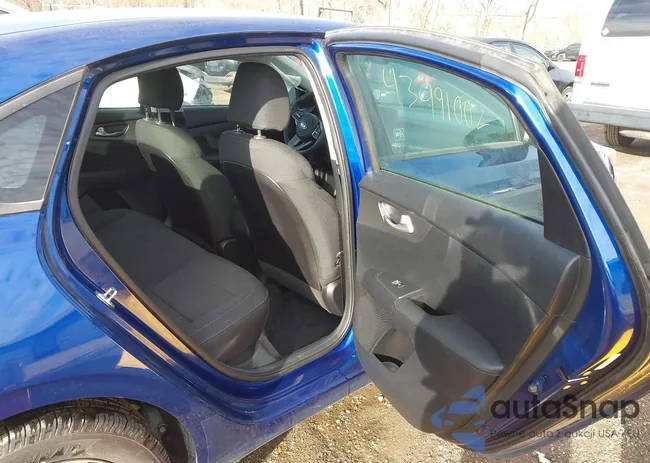 3KPF24AD0LE150490: 43991002