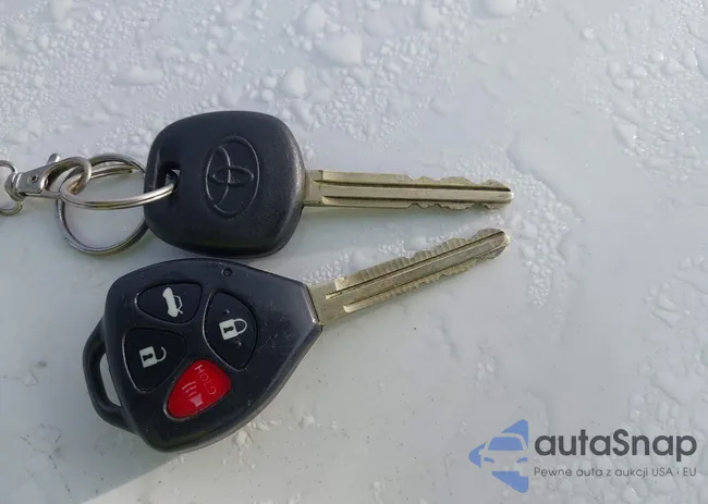 2T3ZF4DV1BW067773: 43991099