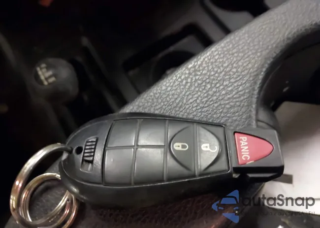 3C6UR5CL1JG390928: 43991135