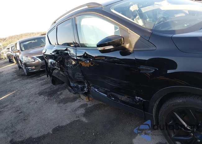 1FMCU9J96KUB89182: 43991144