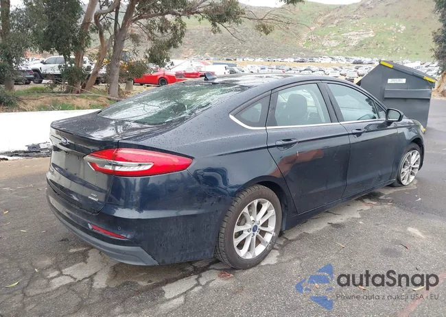 3FA6P0LU1LR113843: 43991148