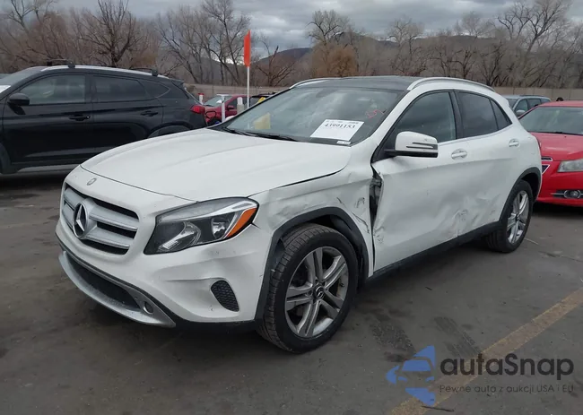 WDCTG4GB1FJ085810: 43991153