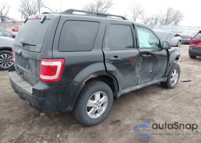 1FMCU9D71BKA13100: 43991173