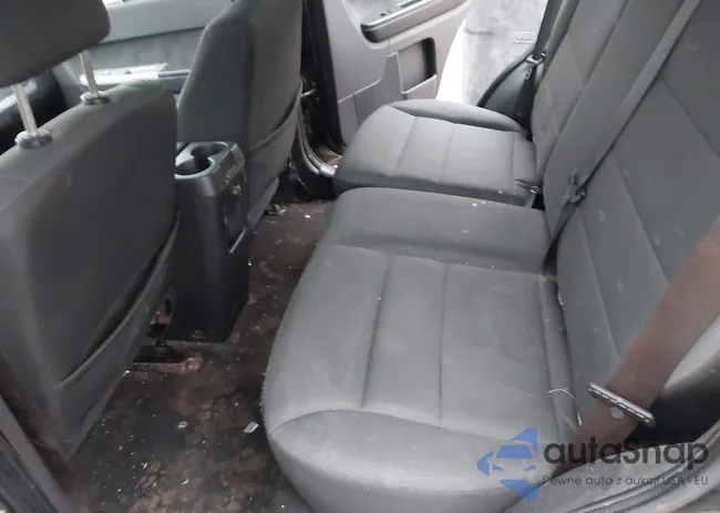 1FMCU9D71BKA13100: 43991173