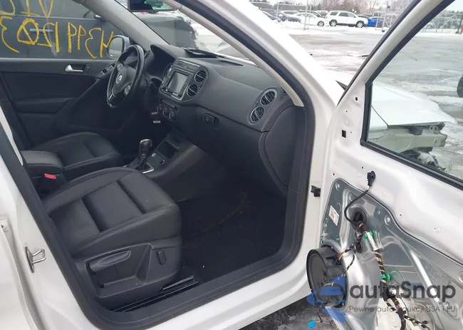 WVGSV7AX3HW506117: 43991203