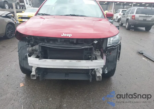 3C4NJDBB5JT222174: 43991213