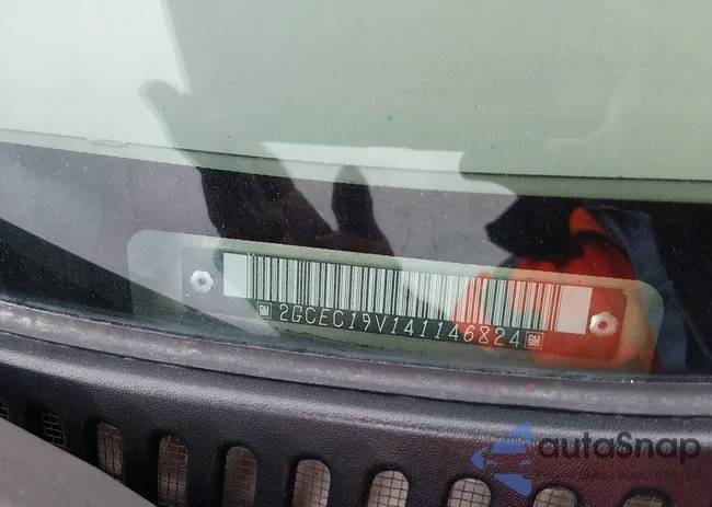 2GCEC19V141146824: 43991226