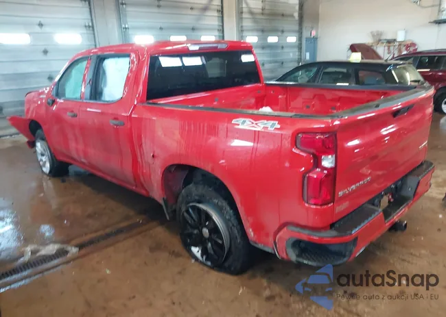 1GCUYBEF5LZ104681: 43991243